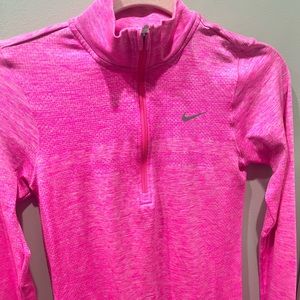 Nike running 1/4 zip neon pink xs